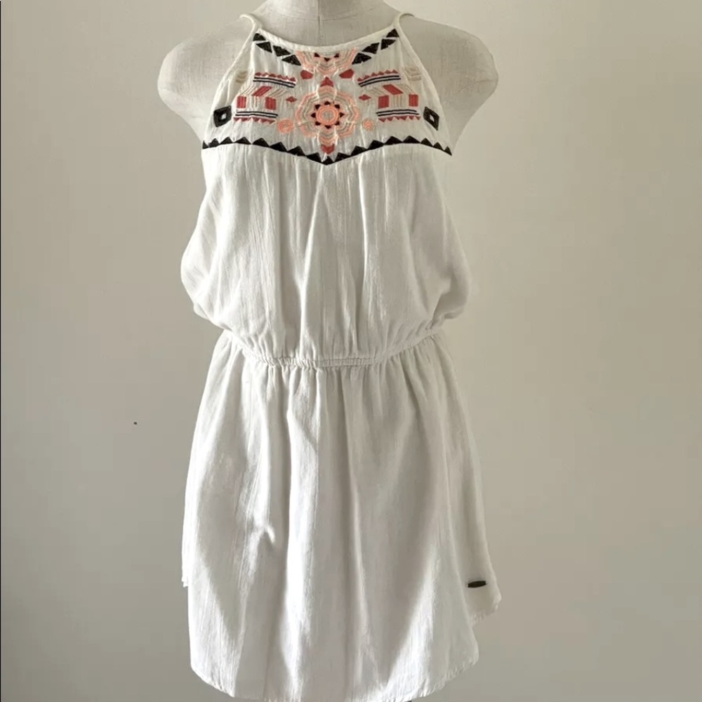 Rip Curl ladies casual dress with embroidered halter neck- size small
